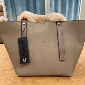 NWT UN billion Japanese tote
